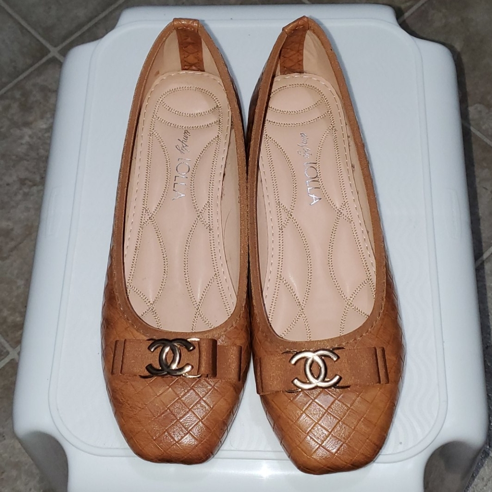 NWOT Textured shoes